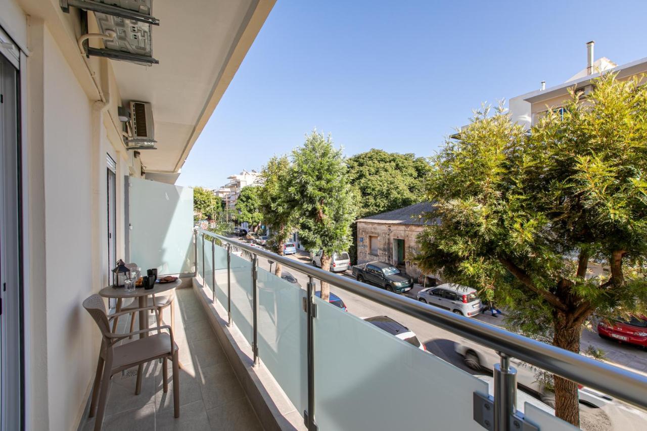 Apartamento Neaira Near The Chrissi Akti Chania